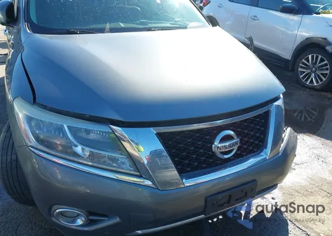 2015 Nissan Pathfinder Sl z USA, uszkodzony, nr VIN 5N1AR2MMXFC713798